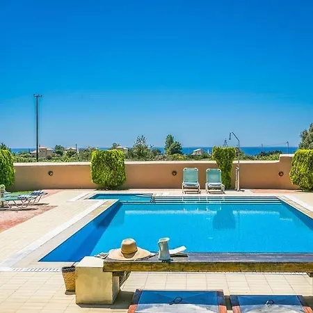 Fokata Sleeps 4 Pool Air Con Wifi Svoronata