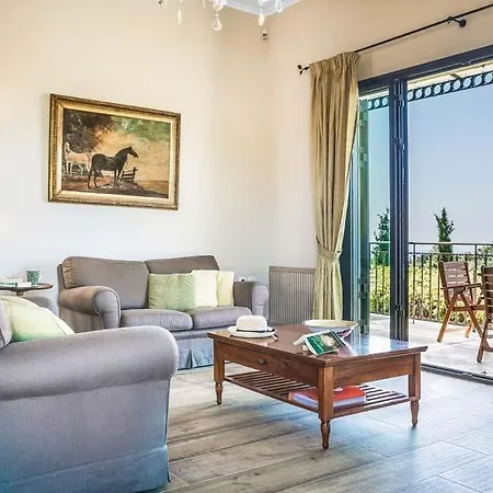 Fokata Sleeps 4 Pool Air Con Wifi Svoronata